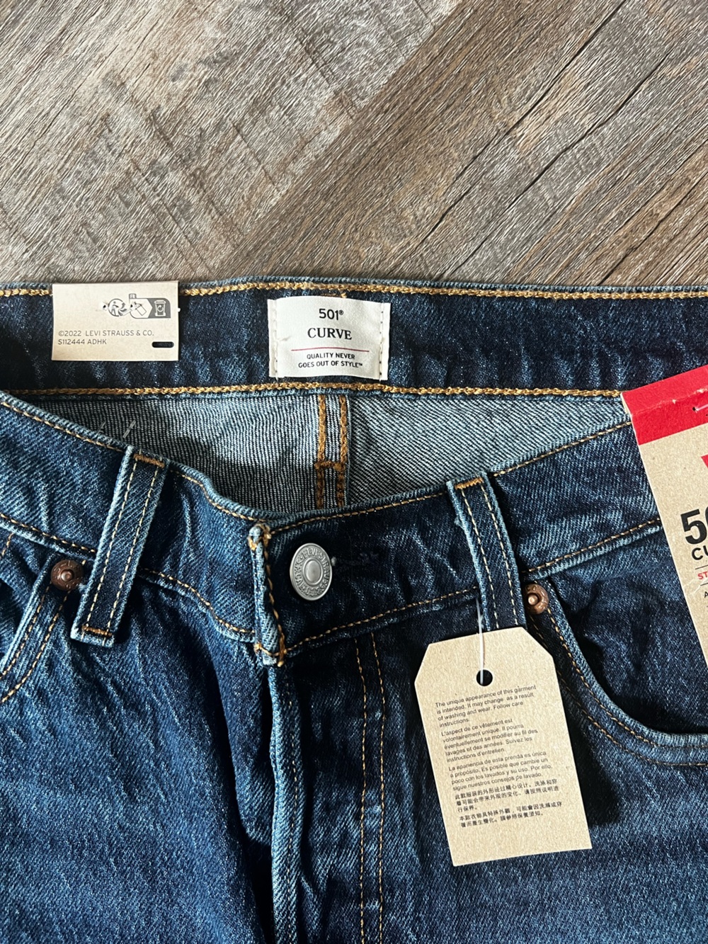 Levi's 501 Straight Leg Jeans in Dark Blue Denim - Picture 5 of 10